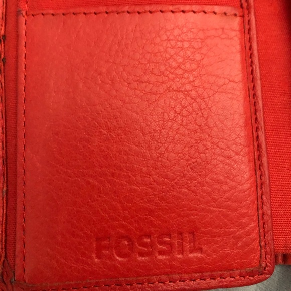 Vintage Fossil Wallet - Picture 3 of 8